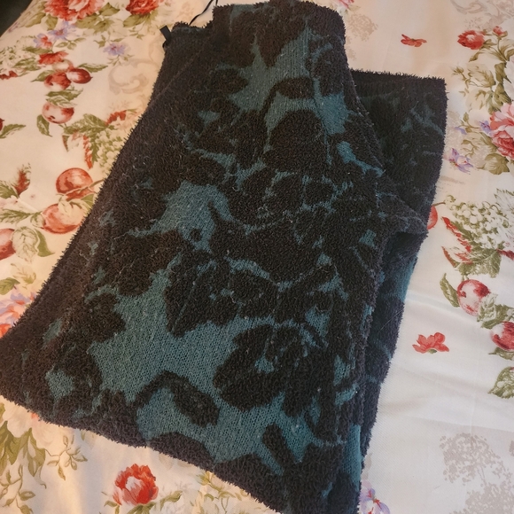 Womens Cardigan - Picture 6 of 6